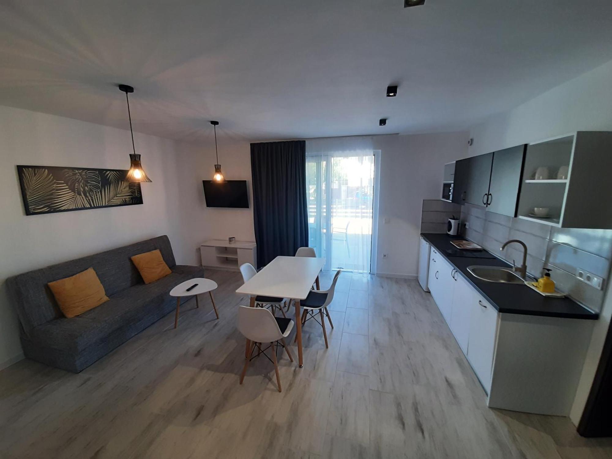 בלטונללה Ancsi Apartmanhaz מראה חיצוני תמונה